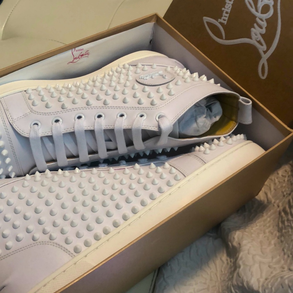 Christian Louboutin Paris Junior flat calf🔥🔥